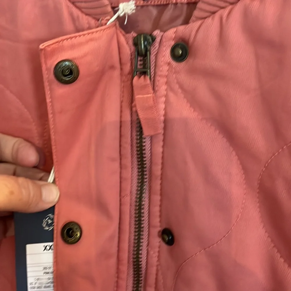 NWT-universal thread-size XXL-coral pink, quilted, lined,bomber jacket, coat - Picture 4 of 10